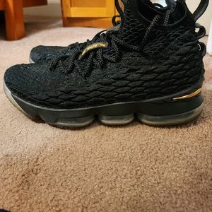 Nike Lebron 15 Size 8.5/Black